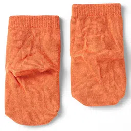 Cute Walk By Babyhug Knit Ankle Length Anti-Bacterial Socks with Smiley & Star Design Pack of 5 - Pink & Red image 5