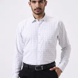 Cottonking Checked Spread Collar Slim Fit Cotton Formal Shirt-picture-22