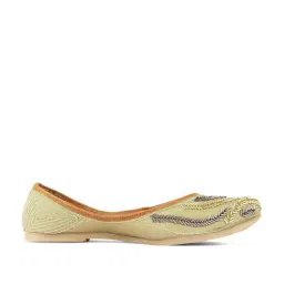 Desi Colour Women's Pale Green Ethnic Juttis-picture-26
