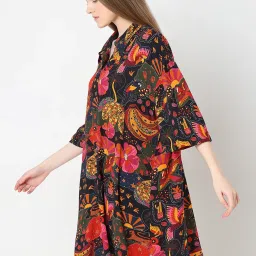 Vero Moda Jet Black Printed Shift Dress image 3