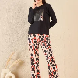 Sweet Dreams Black Cotton Solid Pyjama Set image 3