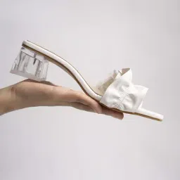 Shoetopia Kids White & Pink Casual Slides-image-14