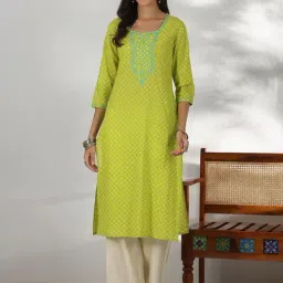Libas Green Floral Print Straight Kurta-image-70