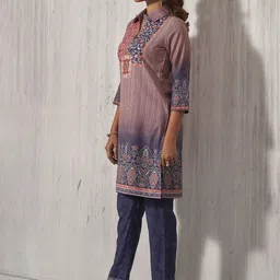 Anouk Printed Collared Neck Three Fourth Sleeve Tunic With Trousers Co-Ords image 2