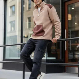 glitchez Fleece Applique Detail Paneled Pullover image 3