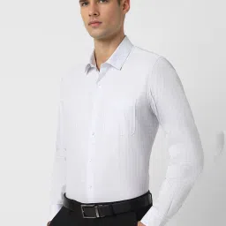 Peter England White Slim Fit Checks Shirt image 3
