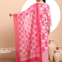 Yufta Women Floral Printed Regular Pure Cotton Kurta with Palazzos & With Dupatta image 4