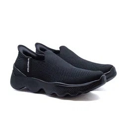 Columbus Men Woven Design Slip-On Sneakers-image-44