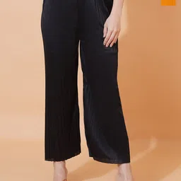 kintu parantu Women Pack of 2 Comfort Regular Fit Pleated Mid-Rise Trousers-picture-35