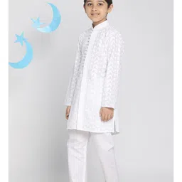 Vastramay Full Sleeves Embroidery Kurta and Pyjama Set With Cap - White image 4