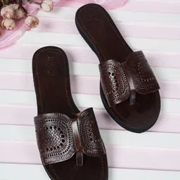 JUTTIESMAKER Women Round Toe Textured Ballerinas with Laser Cuts Flats image 1