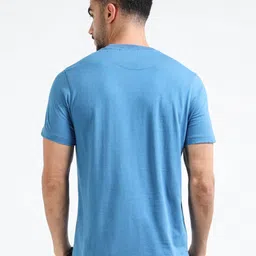 INVICTUS Men Solid Round Neck Cotton T-shirt image 4