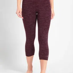 Jockey Light Wine Textured Capris-image-20