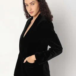 Vero Moda Black Regular Fit Blazer image 4