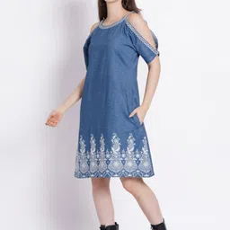 SUMAVI APPREALS Ethnic Motifs Embroidered Cold-Shoulder Denim Dress image 3