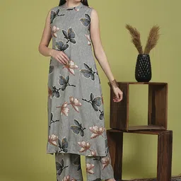 FASHOR Floral Printed A-Line Flared Tunic With Palazzo Co-Ords image 5