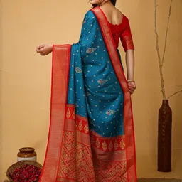 DIVASTRI Ethnic Motifs Printed Zari Saree image 4