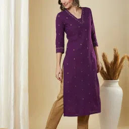 Kami Kubi Purple Embroidered Kurta image 4