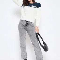 Camla White & Navy Color-Block Sweater image 4