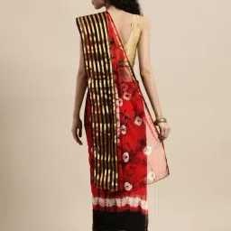Geroo Jaipur Black & Red Printed Saree With Unstitched Blouse image 2