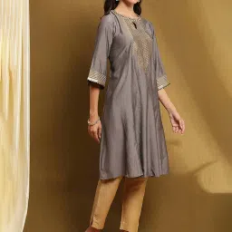 Biba Grey Polyester Blend Self Design 3/4th Sleeve Kurta image 4