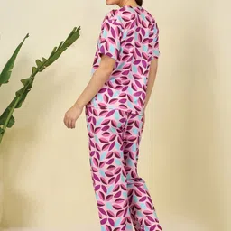 POOJARAN SAREE Women Printed Night suit image 2