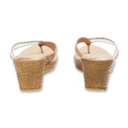 Melange by Lifestyle Women's Antique Gold Thong Wedges image 4