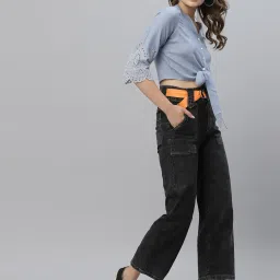 KASSUALLY Blue & White Cotton Self Design Crop Shirt image 4