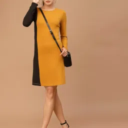 KASSUALLY Yellow & Black Color-Block Bodycon Dress image 4