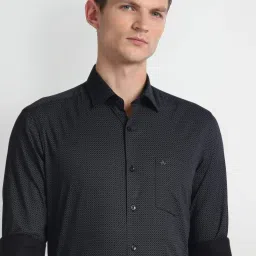 Arrow Black Cotton Slim Fit Printed Shirt image 4