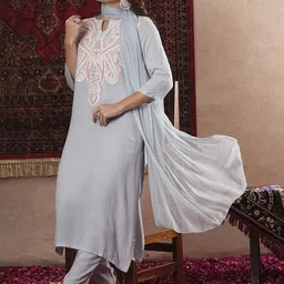 GoSriKi Paisley Embroidered Thread Work Straight Kurta With Trousers & Dupatta image 2