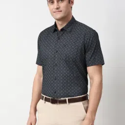 Peter England Black Cotton Regular Fit Printed Formal Shirt image 4