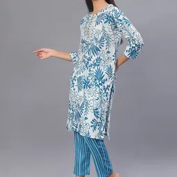 V-Mart Women Floral Printed Regular Thread Work Pure Cotton Kurta with Trousers-image-16