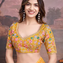 House of Pataudi Bandhani Design Embroidered Saree With Blouse Piece image 2