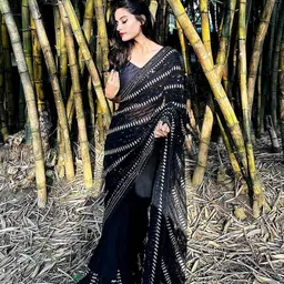 Mameraa Embellished Sequinned Art Silk Heavy Work Saree-picture-28