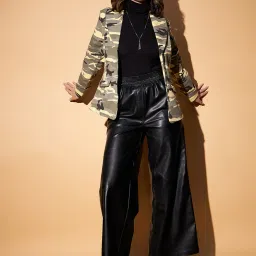 KASSUALLY Yellow & Black Cotton Camo Print Blazer image 4