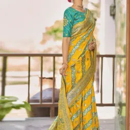 Manohari Yellow Woven Saree With Unstitched Blouse image 3