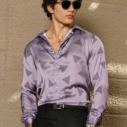 Campus Sutra Purple Satin Regular Fit Printed Shirt image 4
