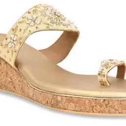 Rocia by Regal Women's Golden Toe Ring Wedges image 4