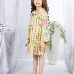 Peppermint Kids Green Floral Print Full Sleeves Dress with Belt image 4