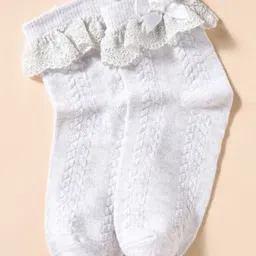 Mustang Cotton Knit Ankle Length Socks Bow Applique - White-image-34
