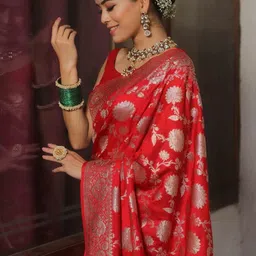 YAMUNE Woven Design Zari Art Silk Heavy Work Banarasi Saree image 5