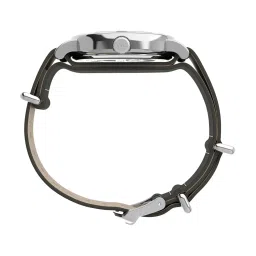 Timex TW2W87000 Weekender Main Line Analog Watch For Men image 4