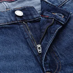 Tommy Hilfiger Men Dad Tapered Fit Light Fade Stretchable Jeans image 2