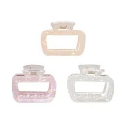 Radhu & Kabby Women Set of 3 Claw Clip image 3