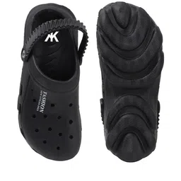 Kook N Keech Men Black Comfortable Clogs image 4