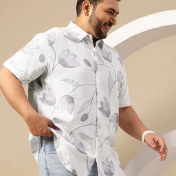 Sztori Men Plus Size Floral Printed Casual Shirt image 2