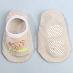 KIDLINGSS Pack Of 2 Bear & Pebbles Printed Loafer Socks - Green & Beige image 3