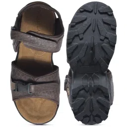 Woodland Men's Brown Floaters image 4