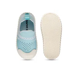 ONYC Unisex Kids Perforations Slip-On Sneakers image 4